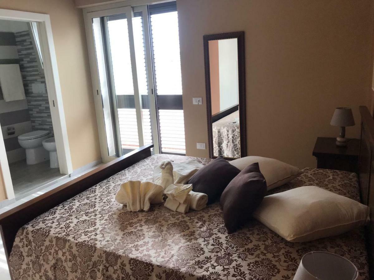 Kalantha Hotel Minervino di Lecce Bagian luar foto